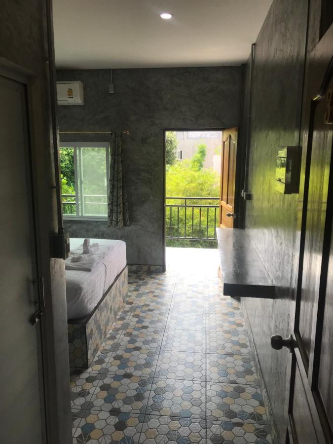 P And P'S Guesthouse Ko Tao Luaran gambar